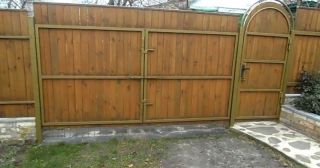 Купить распашные ворота деревянные Кронштадт, цена от 2772 руб.