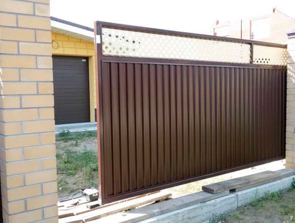 Эстетика и Надежность: Ворота Grand Line для Вашего Дома в Кронштадте от 37437 руб